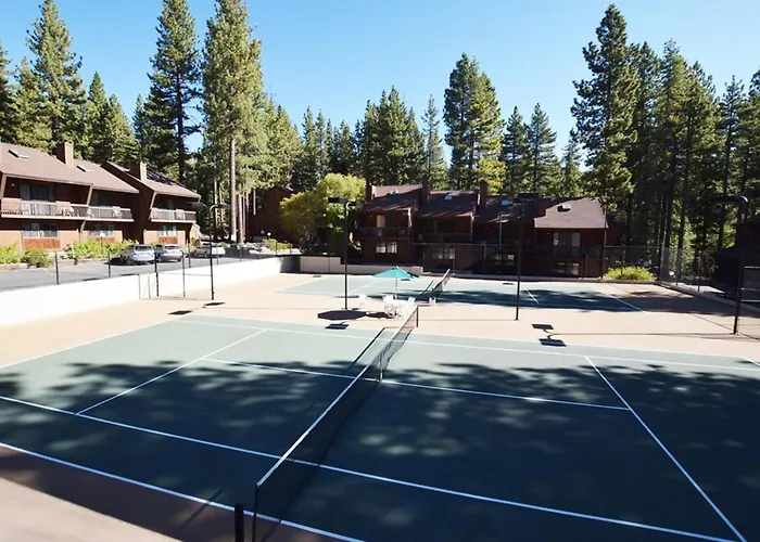 Club Tahoe Resort